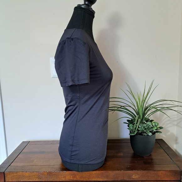 Frank & Oak Women's Short Sleeve Tees Size Medium Black Set Of 2 Fitted Tops - Picture 6 of 12